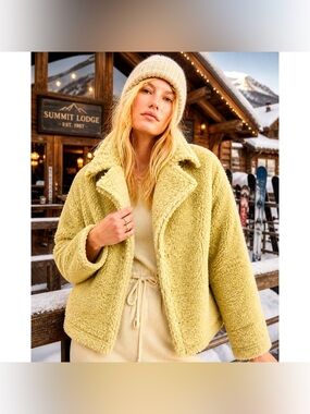 Moon River teddy jacket Women’s Small Cozy Coat Green Fuzzy
